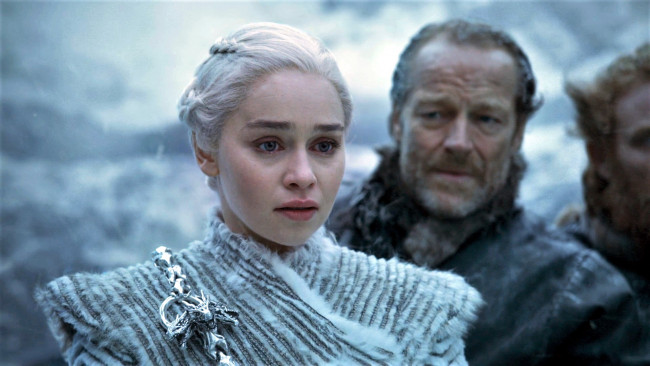 Обои картинки фото кино фильмы, game of thrones , сериал, targaryen, daenerys, clarke, emilia