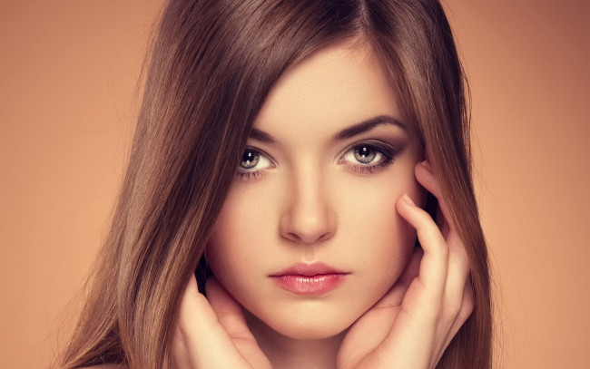 Обои картинки фото девушки, - лица,  портреты, серые, глаза