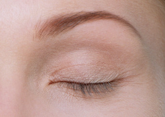 Картинка разное глаза лицо глаз бровь