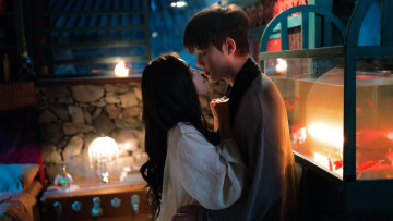 Картинка кино+фильмы rainkissed+fate пара поцелуй комната аквариум