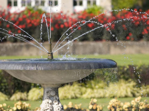 Картинка города фонтаны