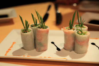 Картинка еда салаты закуски овощные роллы