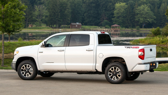 Обои картинки фото toyota, tundra, автомобили, motor, corporation, Япония