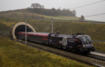 Картинка техника электровозы локомотив состав