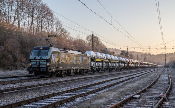 Картинка техника электровозы локомотив состав