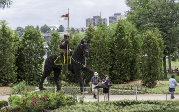Картинка разное садовые+и+парковые+скульптуры красота клумба парк озеленение скульптура