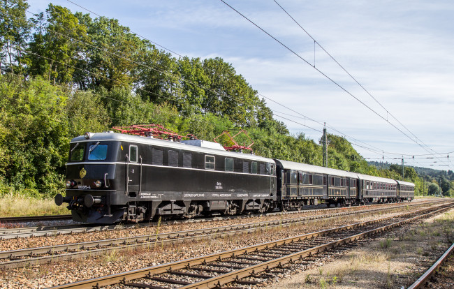 Обои картинки фото техника, электровозы, локомотив, состав