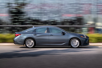 Картинка автомобили toyota