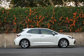 Картинка автомобили toyota