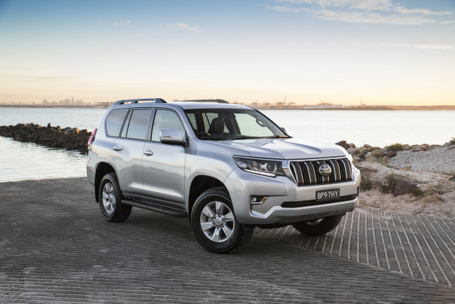 Обои картинки фото автомобили, toyota