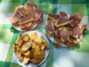 Картинка еда бутерброды +гамбургеры +канапе огурцы сыр колбаса хлеб яблоки бананы