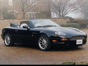 Картинка автомобили aston martin