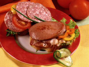 Картинка еда колбасные изделия