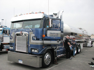 Картинка автомобили kenworth