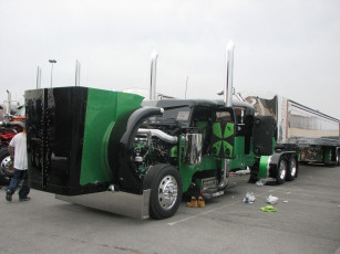 Картинка автомобили peterbilt