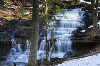 Картинка природа реки озера камни лес снег каскад