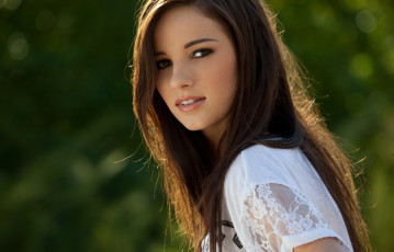 Картинка Madison+Morgan девушки шатенка взгляд