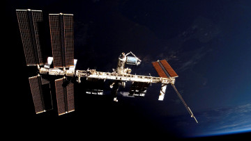 Картинка космос космические корабли станции мир мкс