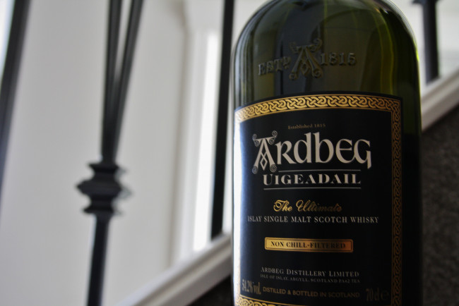 Обои картинки фото whisky, бренды, ardbeg, напитки, виски