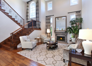 Картинка интерьер гостиная fireplace living room цветы стиль мебель камин furniture colors style