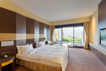 Картинка интерьер спальня кровать постель