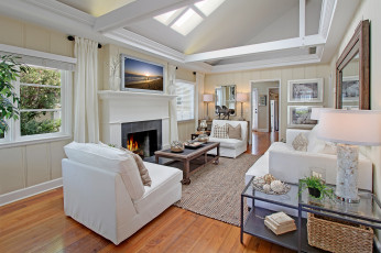 Картинка интерьер гостиная оформление цветы мебель дизайн