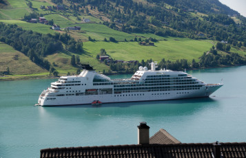 Картинка корабли лайнеры река river liner лайнер