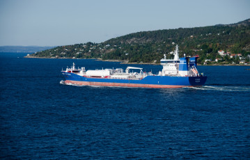 Картинка корабли танкеры the tanker море танкер sea