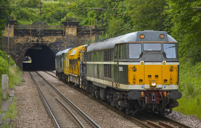 Обои картинки фото техника, поезда, железная, дорога, рельсы, локомотив, состав