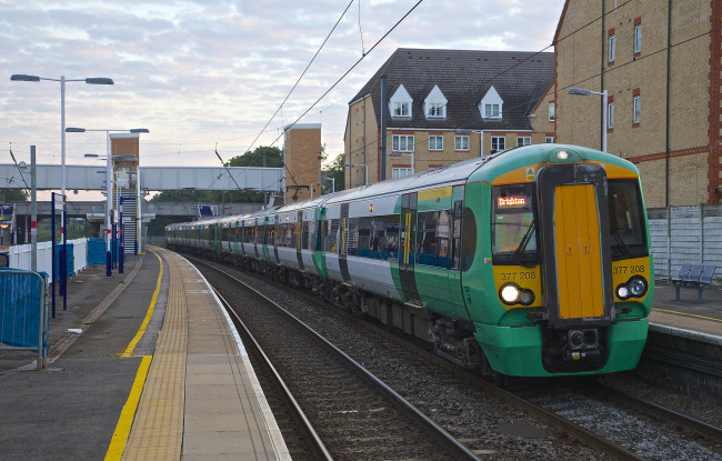 Обои картинки фото техника, поезда, железная, дорога, рельсы, локомотив, состав