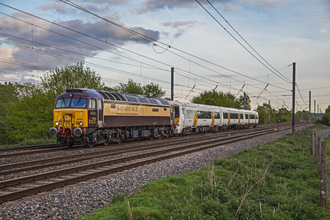 Обои картинки фото техника, поезда, железная, дорога, рельсы, локомотив, состав