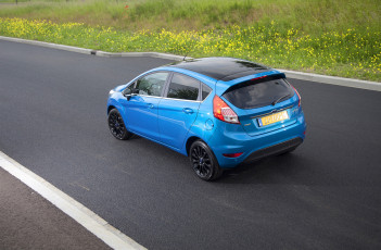 Картинка автомобили ford worldwide 5-door fiesta