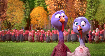 Картинка мультфильмы free+birds косоглазие много деревья птица индюк