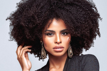 Картинка gabriela+vallejo девушки gabriela vallejo портрет лицо девушка мулатка темнокожая смуглая красотка красавица стройная сексуальная мисс гаити звезда