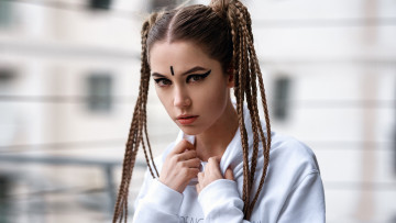 Картинка девушки ксения+кокорева макияж