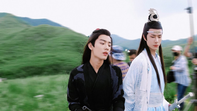 Обои картинки фото разное, знаменитости, ван, ибо, сяо, чжань, костюмы, съемки, стафф