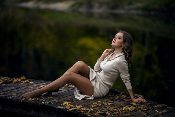 Картинка девушка+-+girl девушки -+брюнетки +шатенки девушка женщина шатенка темноволосая сексуальная модель звезда позирует разная обувь верхняя стильная одежда нижнее эротическое бельё трусы лифчик колготки чулки аксессуары макияж и множество элементов на фотографии