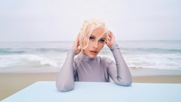 Картинка christina+aguilera+us+glamour+august+2024 музыка christina+aguilera кристина агилера певица автор песен танцовщица актриса телезвезда филантроп us glamour американское издание