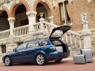 Картинка автомобили mazda