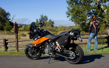 Картинка мотоциклы ktm