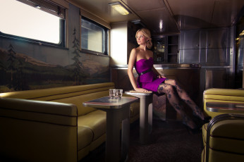 Картинка Franziska+Facella девушки колготки туфли