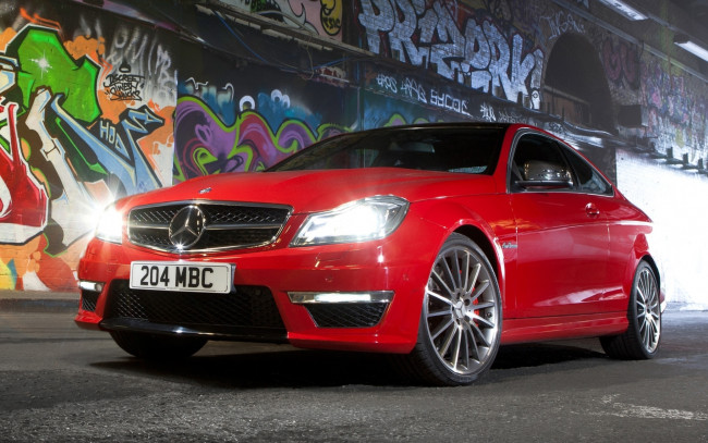 Обои картинки фото mercedes, автомобили, benz, скорость, красота, изящество, стиль, автомобиль