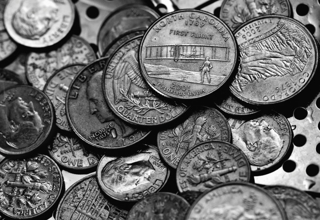 Обои картинки фото разное, золото, купюры, монеты