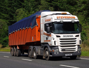 Картинка scania+r440 автомобили scania+ выставка улица грузовик тяжелый седельный тягач