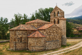 Картинка salvador+de+cantamuda+испания города -+здания +дома salvador de cantamuda испания дома