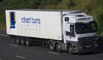 Картинка mercedes+actros+2545 автомобили mercedes+trucks тягач седельный грузовик тяжелый