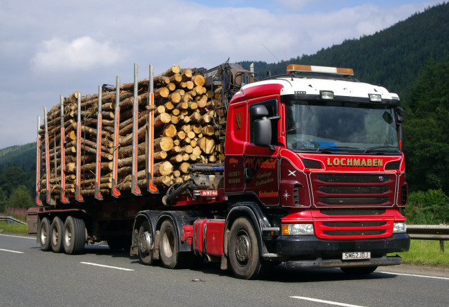 Обои картинки фото scania, автомобили, scania , выставка, улица, грузовик, тяжелый, тягач, седельный