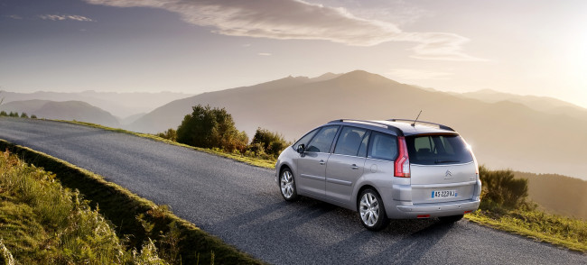 Обои картинки фото автомобили, citroen, ds, worldwide, picasso, grand, c4, citroеn