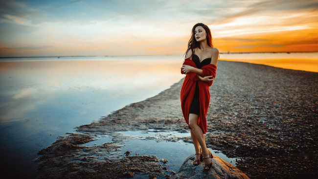 Обои картинки фото девушка, девушки, -unsort , рыжеволосые и другие, jamilia, moon, модель