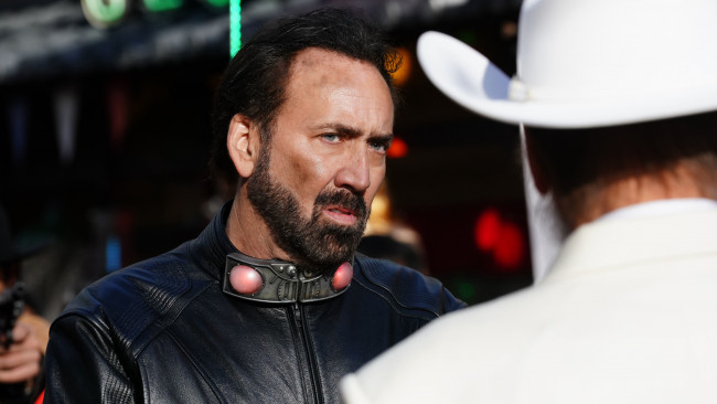 Обои картинки фото prisoners of the ghostland ,  2021 , кино фильмы, -unknown , другое, узники, страны, призраков, николас, кейдж, фантастика, боевик, hero